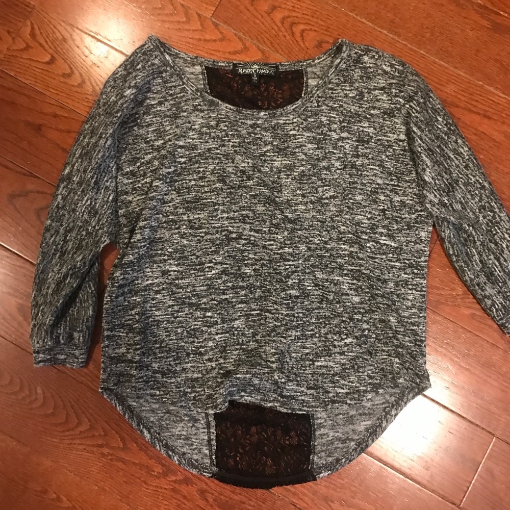 Heather gray top